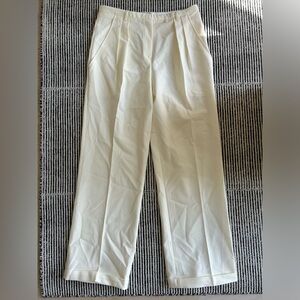 Pleated trousers